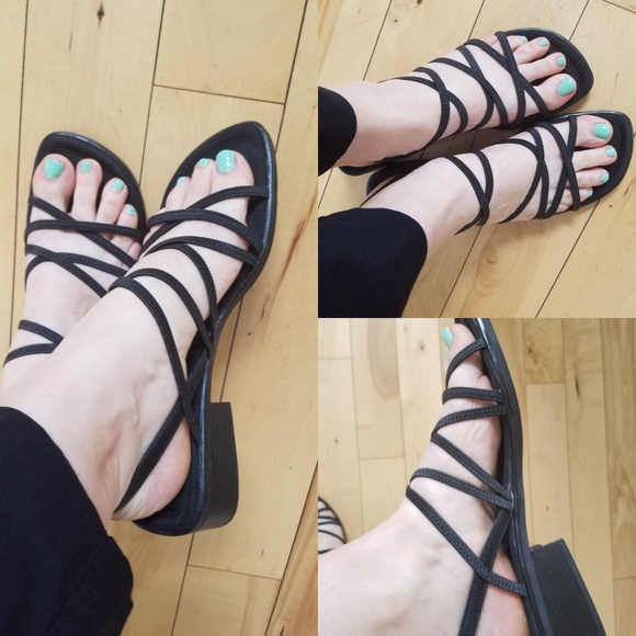 lifestride strappy sandals